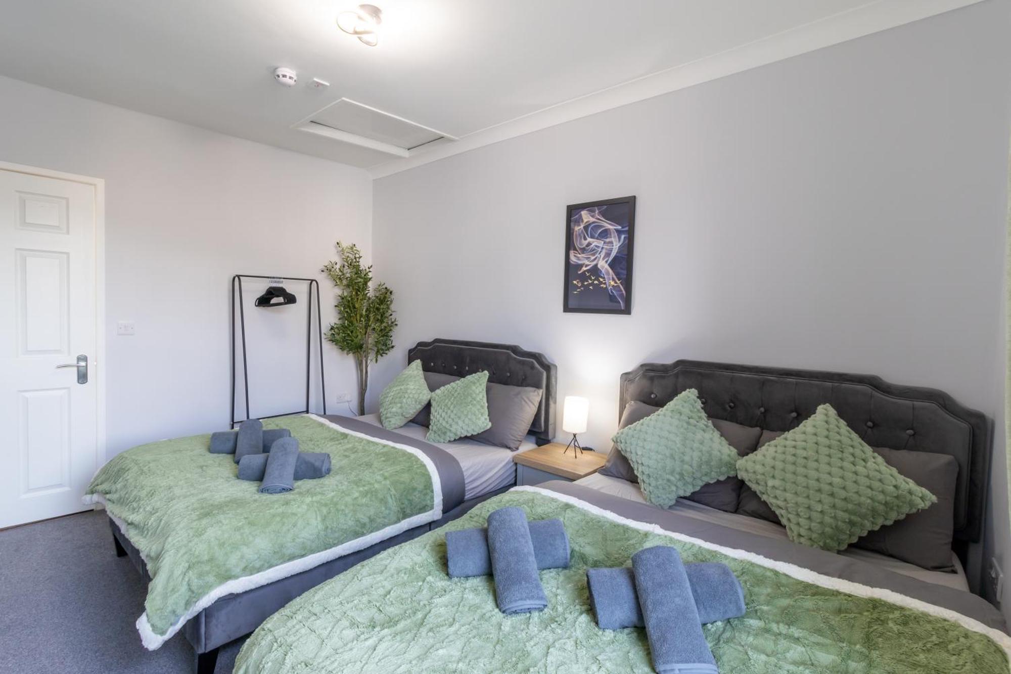 Open Mind Property - Apartment With 2 Double Beds بورتسماوث المظهر الخارجي الصورة