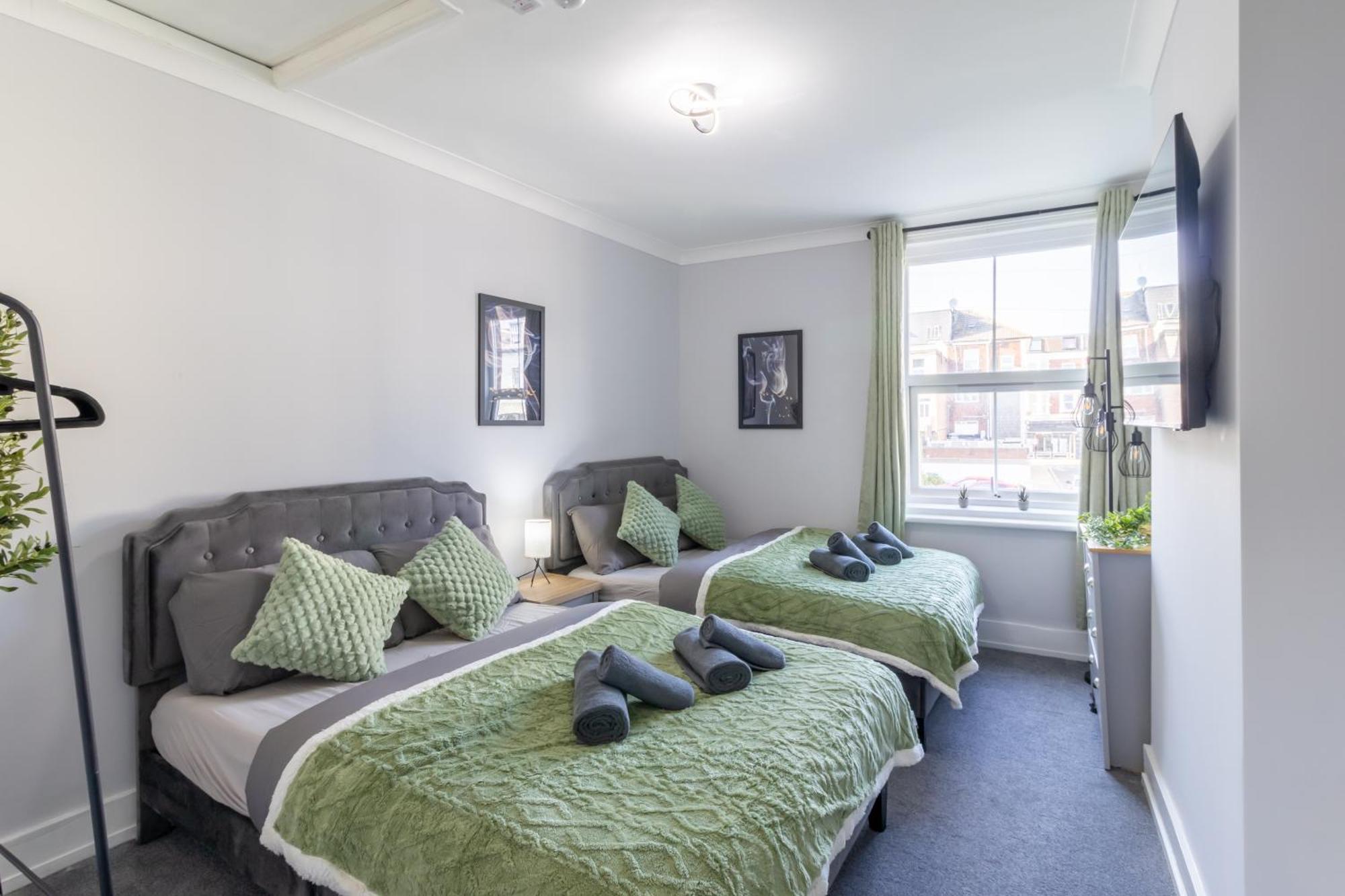 Open Mind Property - Apartment With 2 Double Beds بورتسماوث المظهر الخارجي الصورة